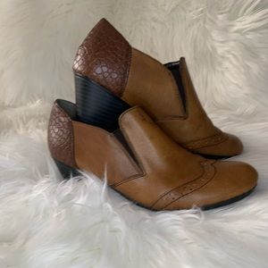 Reiker Leather Low Heels GORGEOUS😍